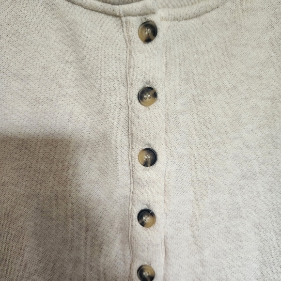 Maurice's Women's Cotton/Polyester Blend Button Crewneck Size XXL in Cream - Picture 3 of 12